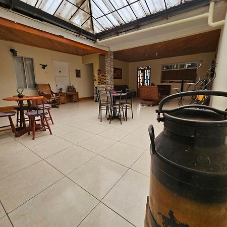 Casa Hotel Bonita Pacho Ngoại thất bức ảnh